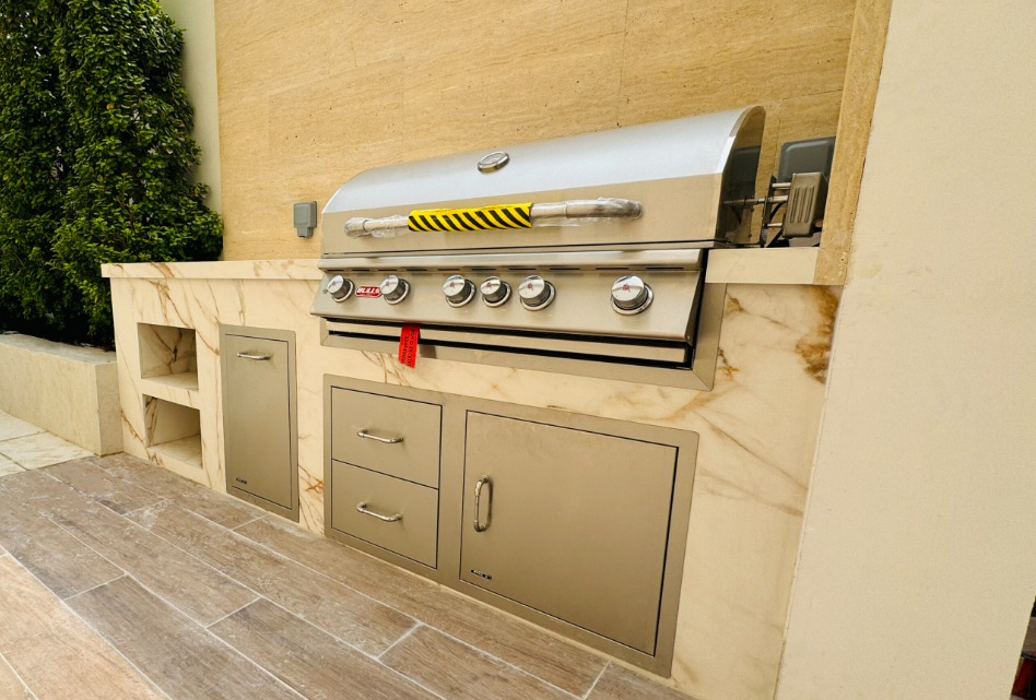 Outdoor bbq kitchen setup in duabi